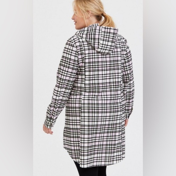 TORRID Sz 1 Flannel Plaid Hooded Drawstring at Waist Snap Buttons Anorak Shacket - Picture 2 of 16